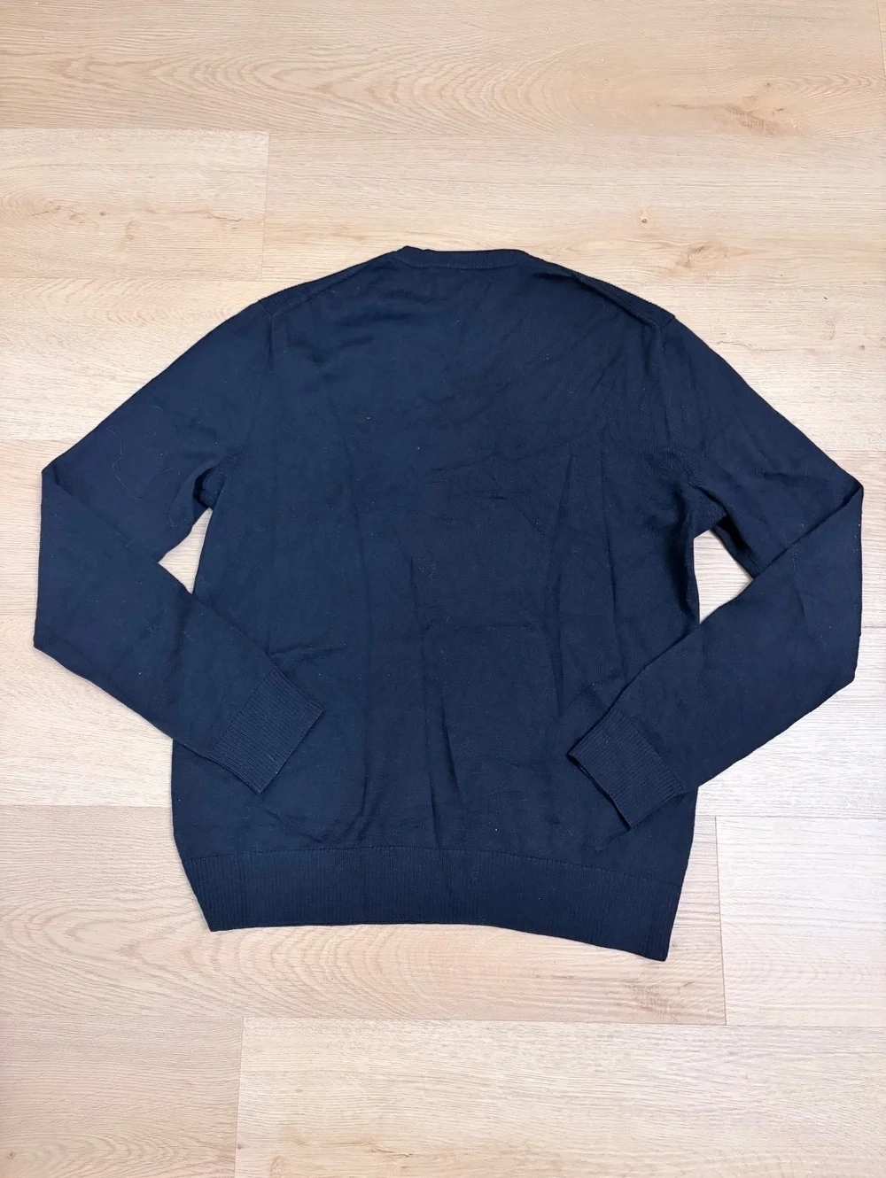 Banana Republic Men’s Medium 100% Italian Merino Wool V-Neck Sweater Navy Blue